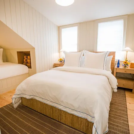 Sawyer House-3